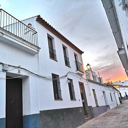 Casa Centenaria Con Encanto Zufre Eksteriør bilde