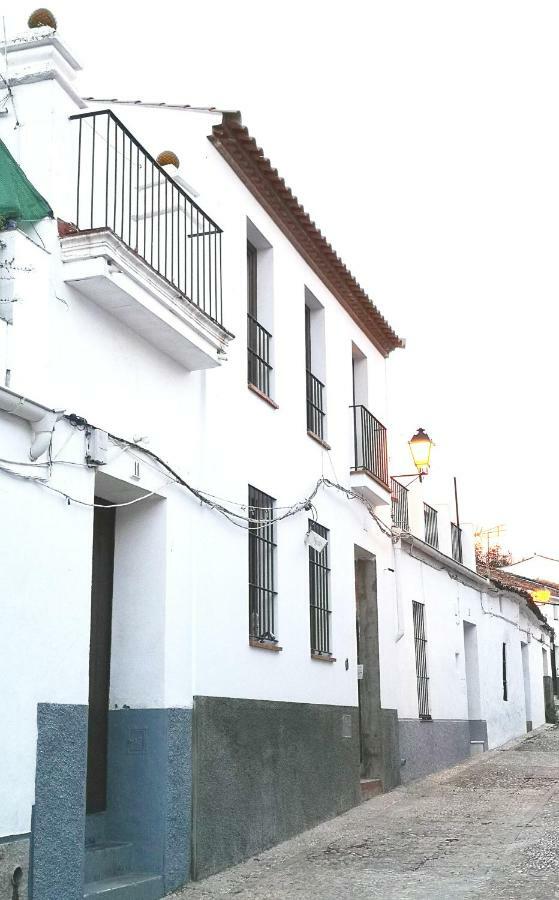 Casa Centenaria Con Encanto Zufre Eksteriør bilde